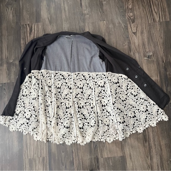 Free People Crochet Lace Bottom Size X-Small Feme Victoria Jacket Blazer - Picture 9 of 16